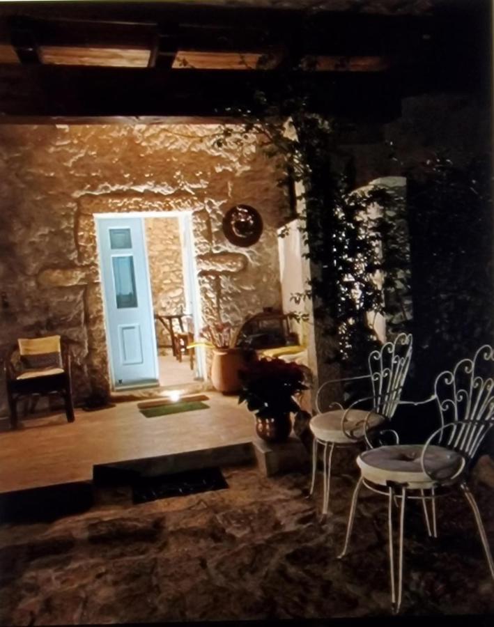Rifugio Monte Pino Villa Telti Exterior photo